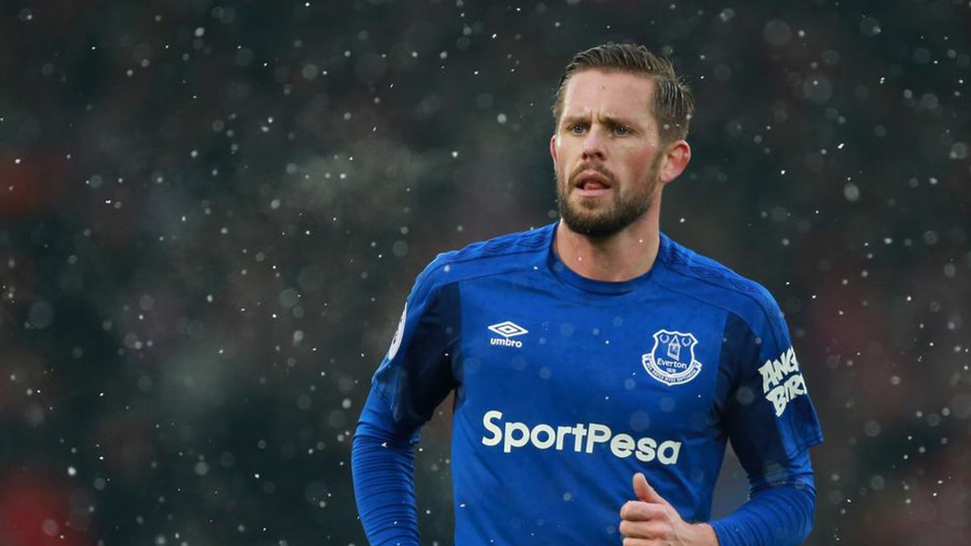 开云体育世界杯-浓眉如山，黄蜂蛰落太阳，当悬念在第三节就已死去  第2张